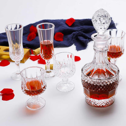 Bourbon Clear Whiskey Decanter，Hand Painted Liquor Decanter Glasses Set, Crystal Design Decanter and 6 Glasses，Bourbon Scotch Vodka Wine，Tequila，Home Bar ，Brandy， Gifts for Men | Sparkling Glass Decanter，Made of Czech Crystal Glass，High Transparency，Hand Painted Liquor Decanter Glass Set，Gifts for Men