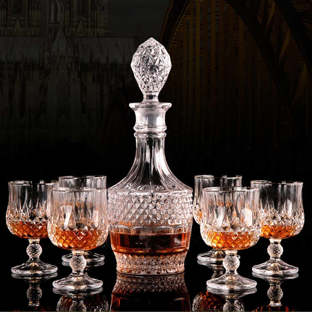 Bourbon Clear Whiskey Decanter，Hand Painted Liquor Decanter Glasses Set, Crystal Design Decanter and 6 Glasses，Bourbon Scotch Vodka Wine，Tequila，Home Bar ，Brandy， Gifts for Men | Sparkling Glass Decanter，Made of Czech Crystal Glass，High Transparency，Hand Painted Liquor Decanter Glass Set，Gifts for Men