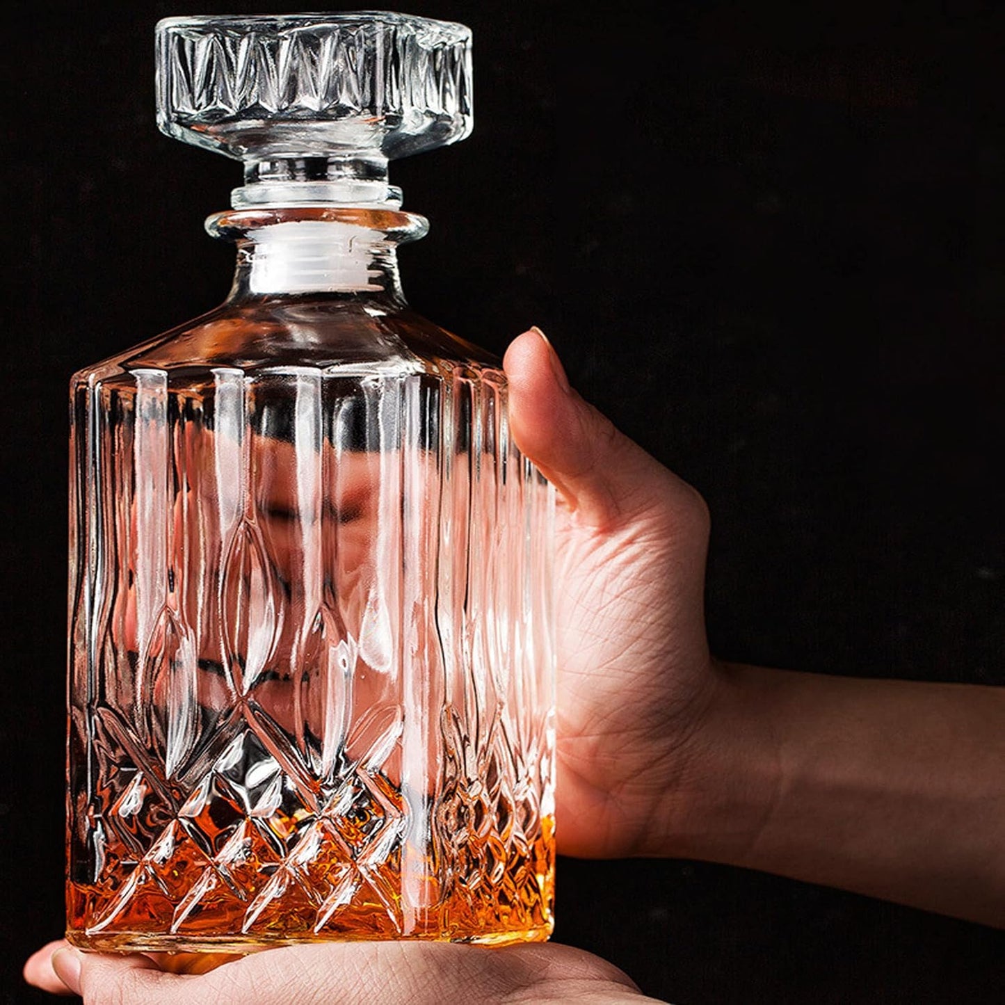 1PCS 33.8 Oz Diamond Decanter Whiskey Decanter Crystal Whiskey Bottle – for Whiskey, Bourbon, Scotch and Spirits